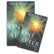One Minute After You Die--Mass Market and Trade Softcover Set:  Erwin W. Lutzer: 9780802463234